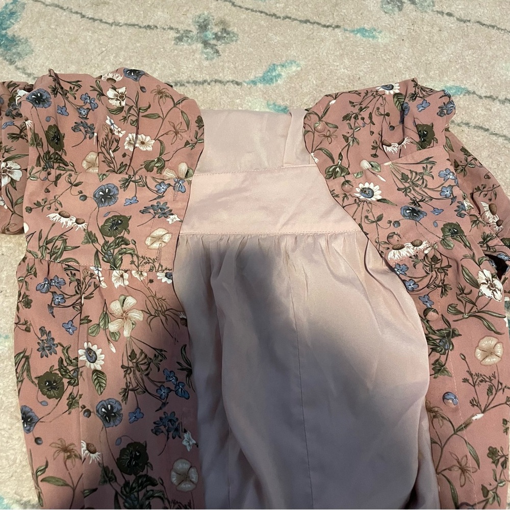 Rihoas Pink and multi-coloured floral cover up with a flattering fit - Picture 4 of 8